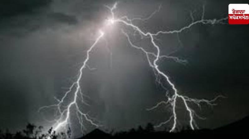 Death toll due to lightning strikes in Bihar rises to 61 Death toll due to lightning strikes in Bihar rises to 61