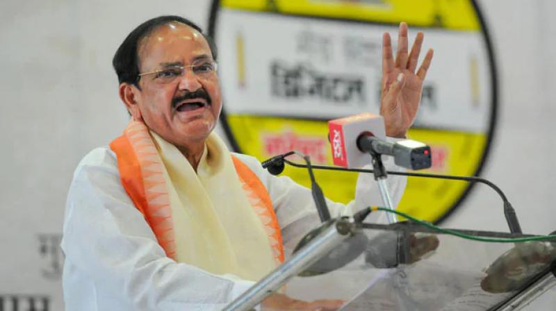 Vice president assures to push for central status to patna university
