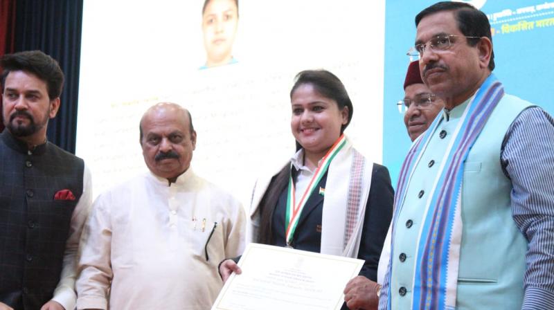 Chess champion Malika Handa received the National Youth Award from the Government of India Chess champion Malika Handa received the National Youth Award from the Government of India