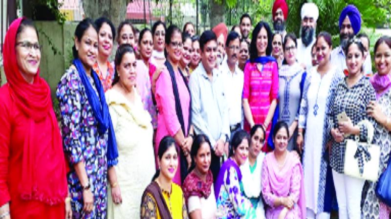 Dr. Nahar Singh and Punjabi Teacher Dr. Nahar Singh and Punjabi Teacher