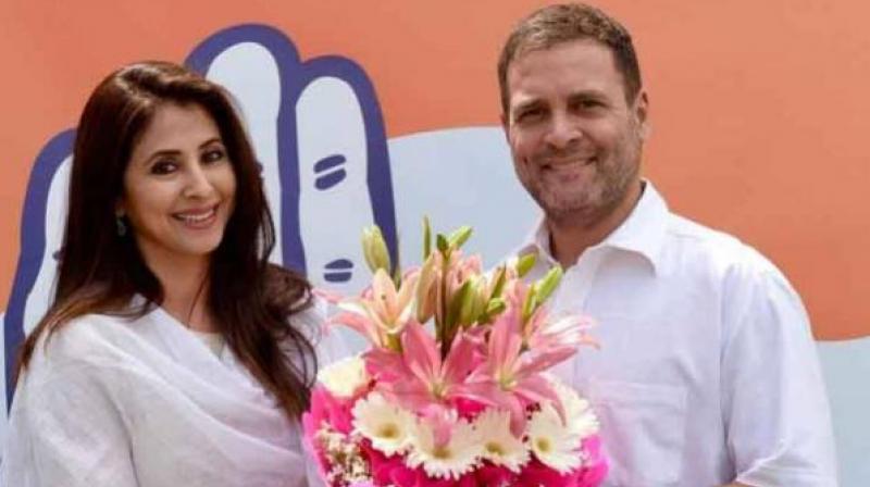 Urmila Matondkar is going to try his luck in politics Urmila Matondkar is going to try his luck in politics