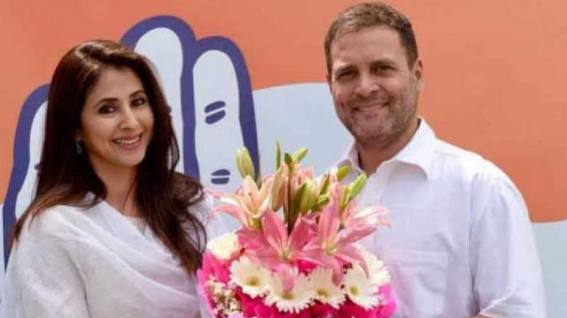 Urmila Matondkar is going to try his luck in politics