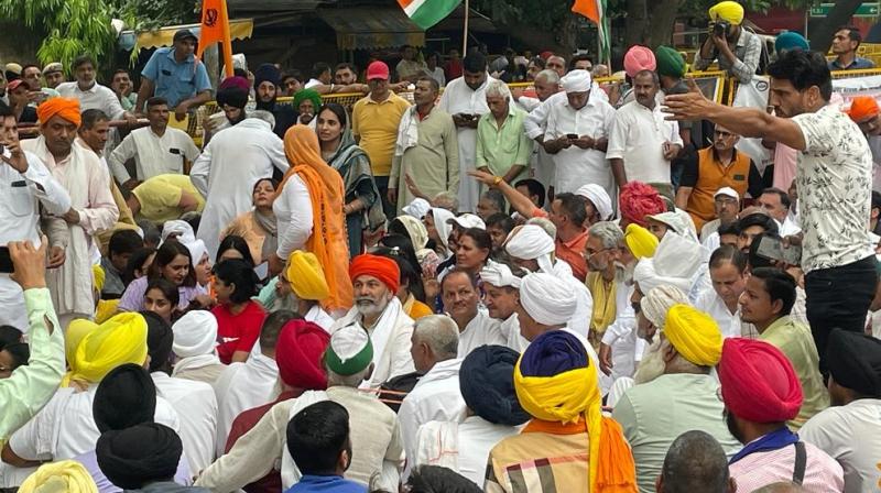 Farmers At Jantar Mantar 