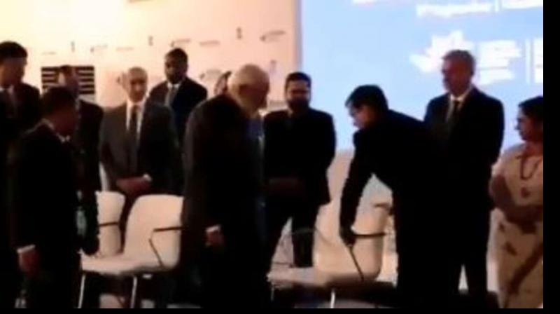 Viral Video of Pm Narendra Modi in Russia