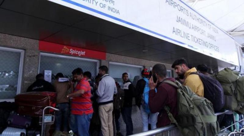 thousands of indian students stranded after pakistan airspace closure