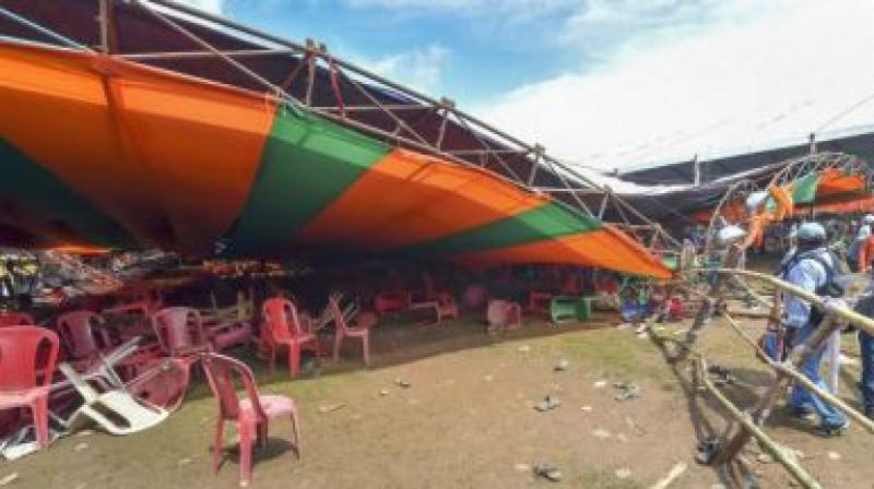 Tent Collapses Midnapore