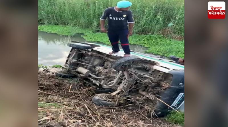 Punjab School van overturned Punjab School van overturned