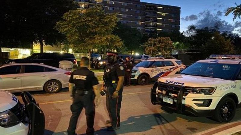 Toronto: 4 injured in shooting at child's birthday party Toronto: 4 injured in shooting at child's birthday party