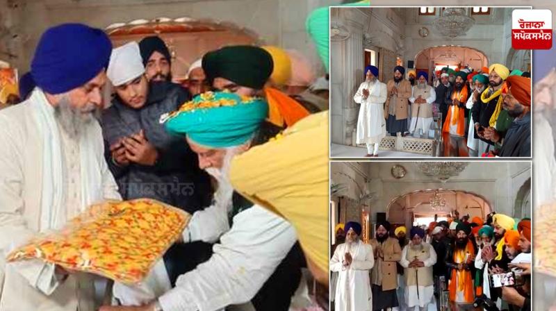 Farmer leaders paid obeisance at the Darbar Sahib