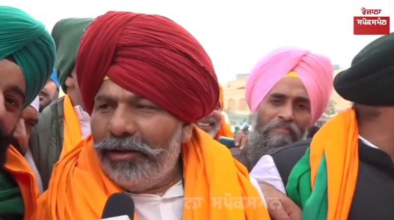 Rakesh Tikait at Darbar Sahib Rakesh Tikait at Darbar Sahib