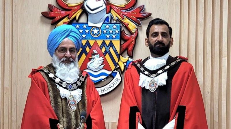 Balwinder Singh Dhillon became the first Sikh mayor of British city of Slough Balwinder Singh Dhillon became the first Sikh mayor of British city of Slough