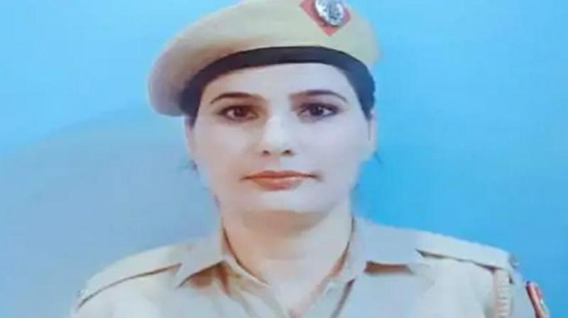 seema dhaka head constable seema dhaka head constable