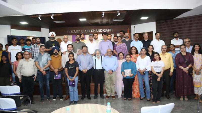 SGGS College win quiz competition SGGS College win quiz competition