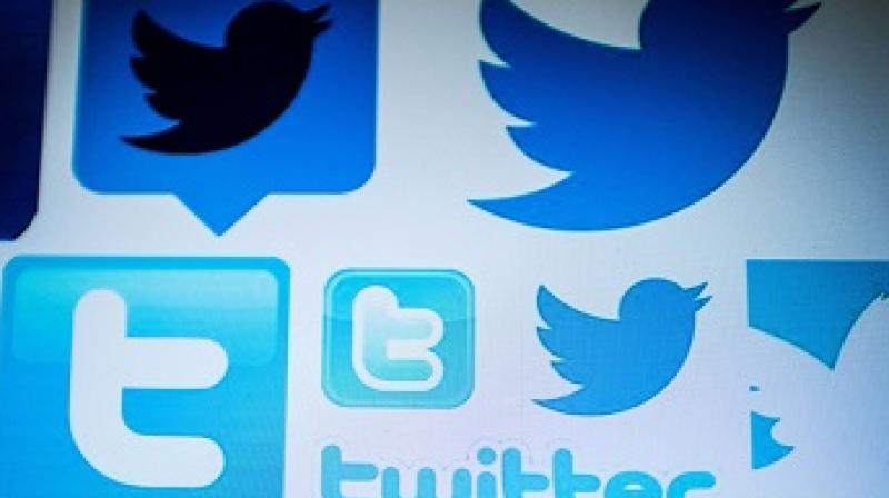 Twitter Twitter
