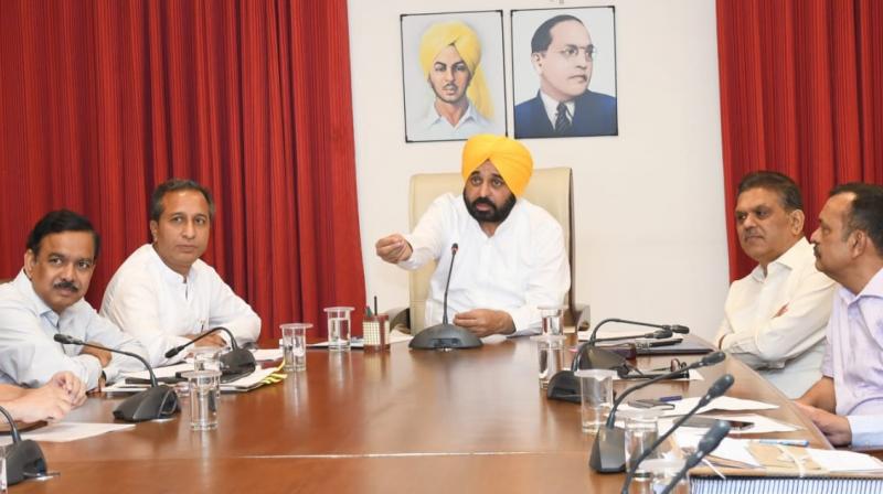 CM Bhagwant Mann Meeting With Health Department Officials CM Bhagwant Mann Meeting With Health Department Officials