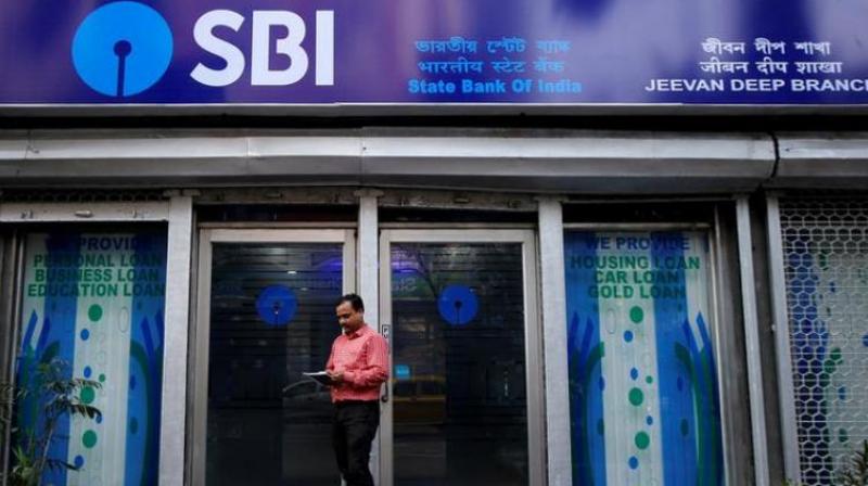 Deal with the functioning of the bank Deal with the functioning of the bank