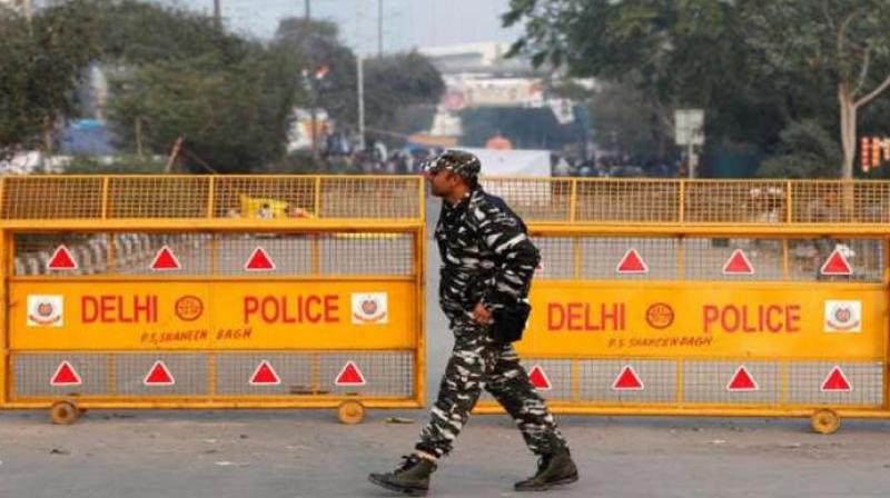 Weekend curfew in delhi Weekend curfew in delhi