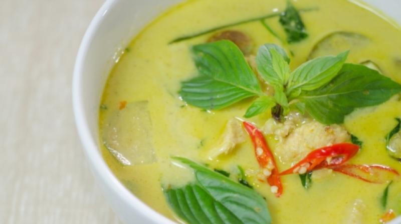 Green Chicken Curry 