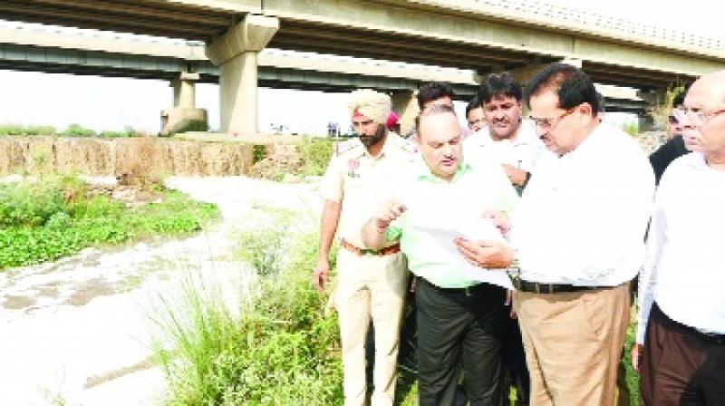 Om Parkash Soni During inspection