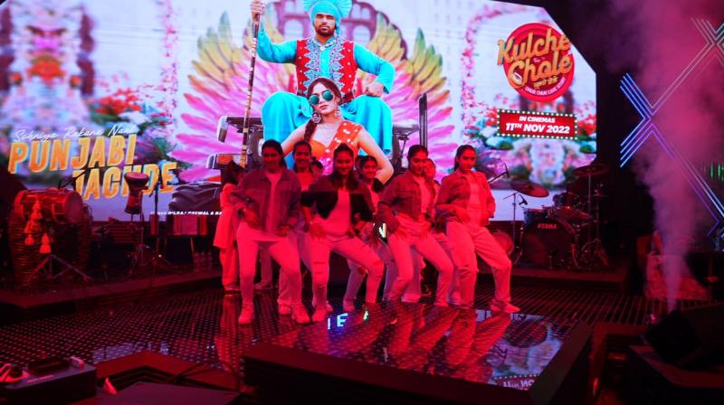 Film Kulche Chole Team charges up Dubai with their Bhangra Track ‘Punjabi Jachde’