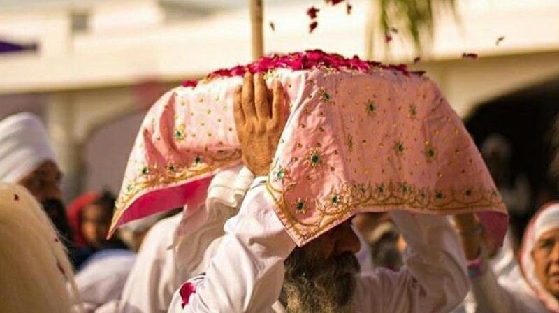 Guru Granth Sahib Ji Guru Granth Sahib Ji