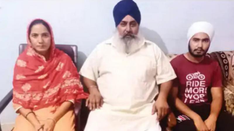 14 lakh cheated in name of sending abroad 14 lakh cheated in name of sending abroad