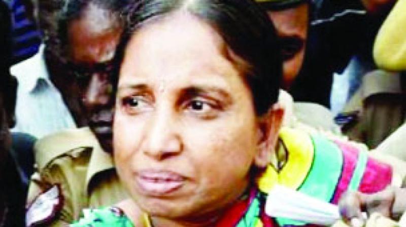 Nalini Nalini