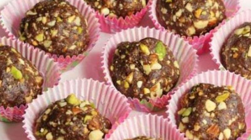 Alsi Laddu Alsi Laddu