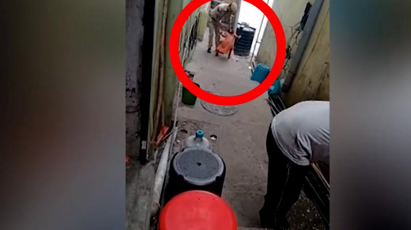The girl's brutally assaulted by the policemen in Naina Devi Temple The girl's brutally assaulted by the policemen in Naina Devi Temple