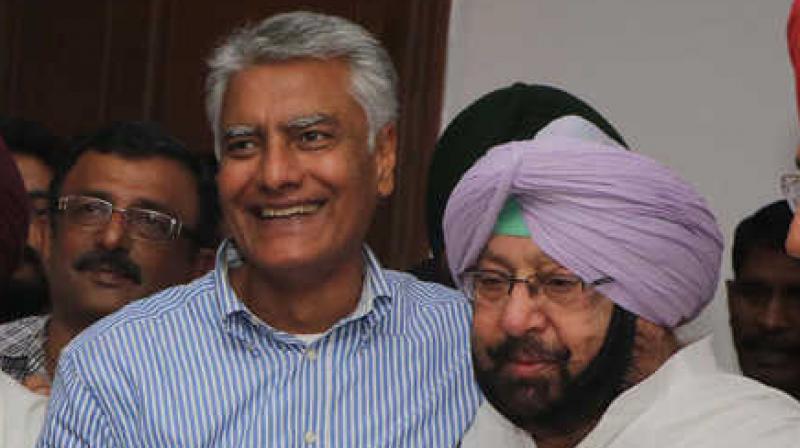 Sunil Jakhar , Captain Amarinder Singh 