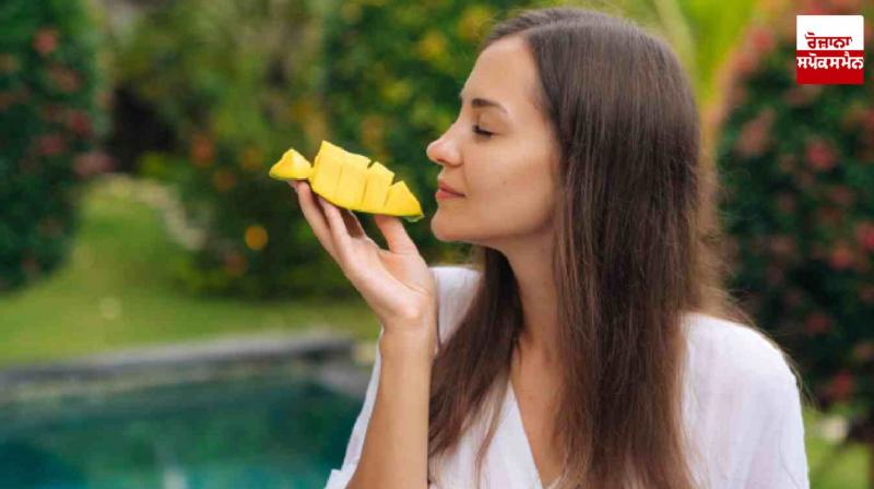 Take these precautions while eating mangoes Health News Take these precautions while eating mangoes Health News