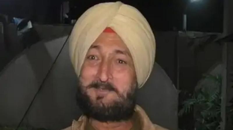 Thieves crossed the border: absconded with SHO's bike Thieves crossed the border: absconded with SHO's bike