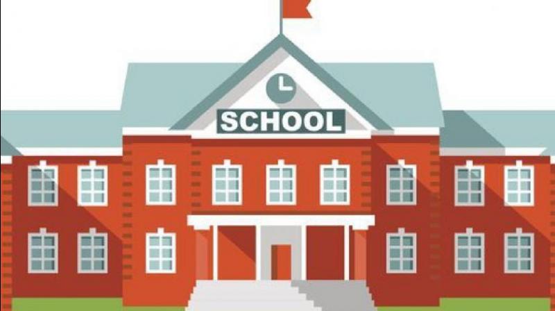 Patiala: Three lakh rupees fined to two private schools for charging extra fees Patiala: Three lakh rupees fined to two private schools for charging extra fees