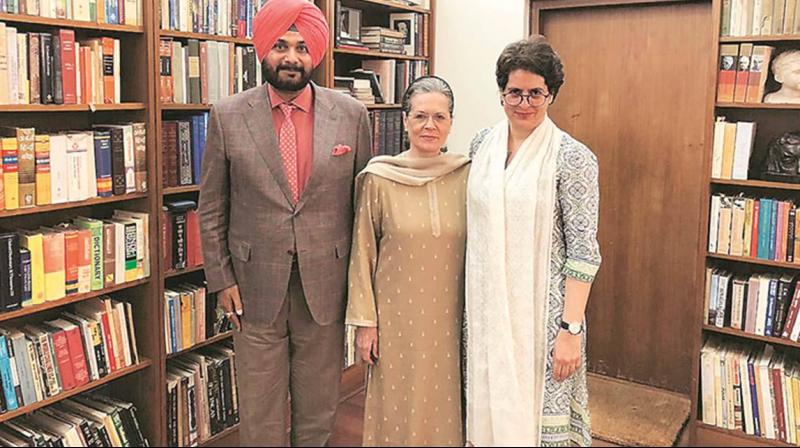 Navjot Sidhu, Sonia gandhi, Priyanka Gandhi Navjot Sidhu, Sonia gandhi, Priyanka Gandhi