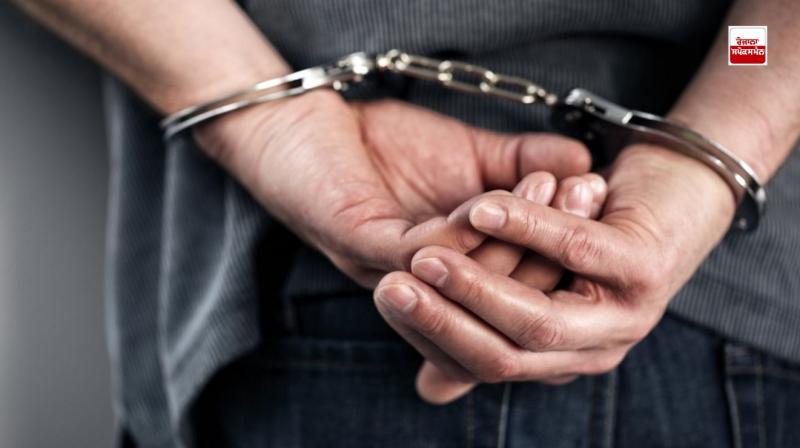 A Scammer Calling himself an MLA was Arrested Latest News in Punjabi A Scammer Calling himself an MLA was Arrested Latest News in Punjabi