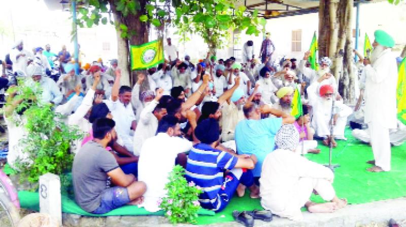 Sudhagar Singh Of BKU Addressing Ghuddani Protest. Sudhagar Singh Of BKU Addressing Ghuddani Protest.
