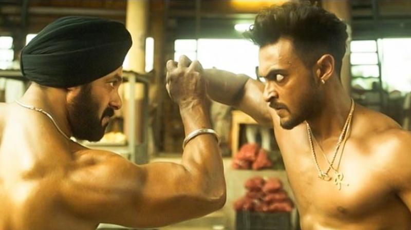 The first song of Salman Khan's film 'Antim' has been released The first song of Salman Khan's film 'Antim' has been released
