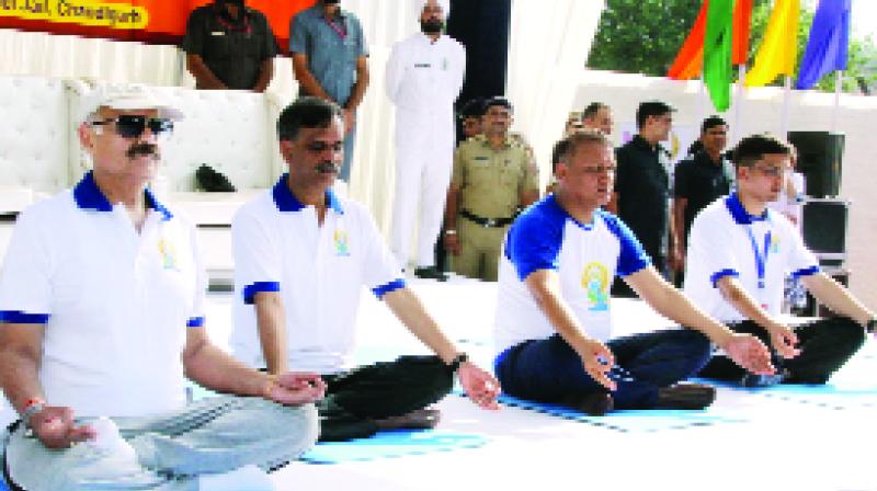 VP  Badnaur Singh Participating In Practice in Burail jail  