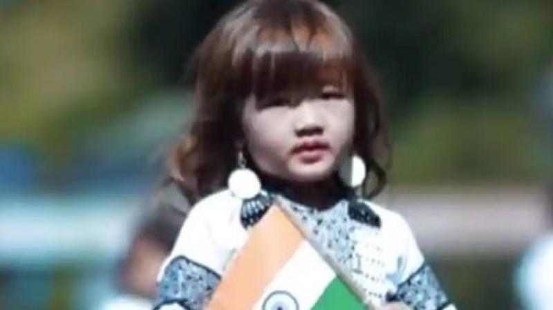 4-year-old girl sang ‘Vande Mataram’, then PM Modi tied the praises, said- We are proud of you 4-year-old girl sang ‘Vande Mataram’, then PM Modi tied the praises, said- We are proud of you