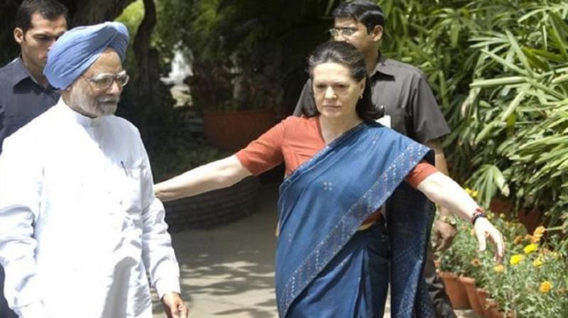 Sonia-Manmohan aim to win political game with visit to chidambaram in tihar jail