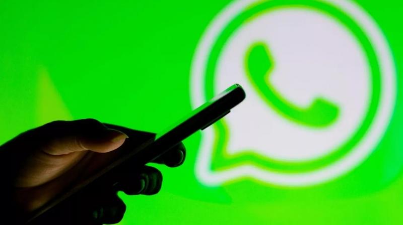 Govt warns against WhatsApp calls from numbers starting from +92