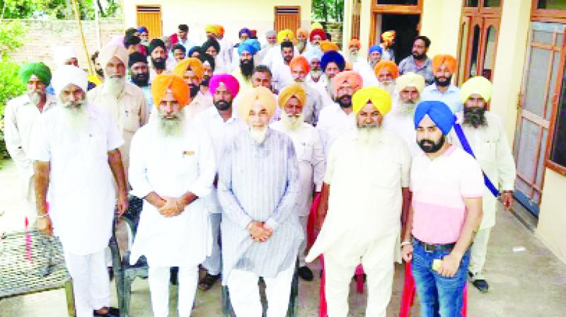 Sucha Singh Chhotepur and Workers During meeting Sucha Singh Chhotepur and Workers During meeting