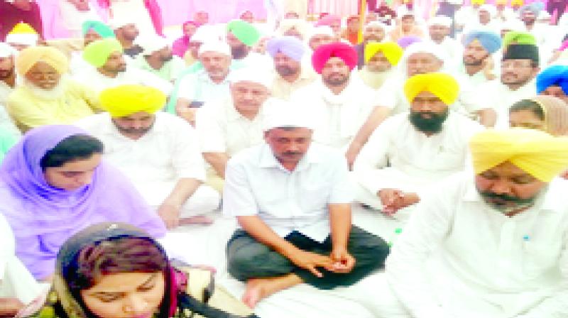 Arvind Kejriwal and other AAP Leaders Arvind Kejriwal and other AAP Leaders