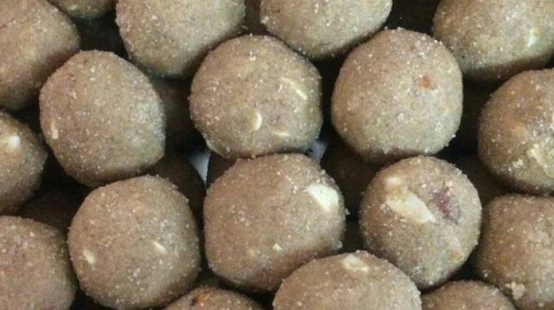 Aate diya piniya Recipe: ਜਾਣੋ ਤੁਸੀਂ ਘਰ ’ਚ ਅਸਾਨੀ ਨਾਲ ਕਿਵੇਂ ਬਣਾ ਸਕਦੇ ਹੋ ਆਟੇ ਦੀਆਂ ਪਿੰਨੀਆਂ Aate diya piniya Recipe: ਜਾਣੋ ਤੁਸੀਂ ਘਰ ’ਚ ਅਸਾਨੀ ਨਾਲ ਕਿਵੇਂ ਬਣਾ ਸਕਦੇ ਹੋ ਆਟੇ ਦੀਆਂ ਪਿੰਨੀਆਂ