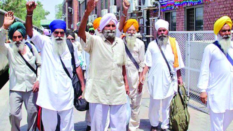 Sikhs Protesting Sikhs Protesting