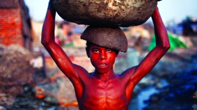 Poor Child Doing Labour Poor Child Doing Labour
