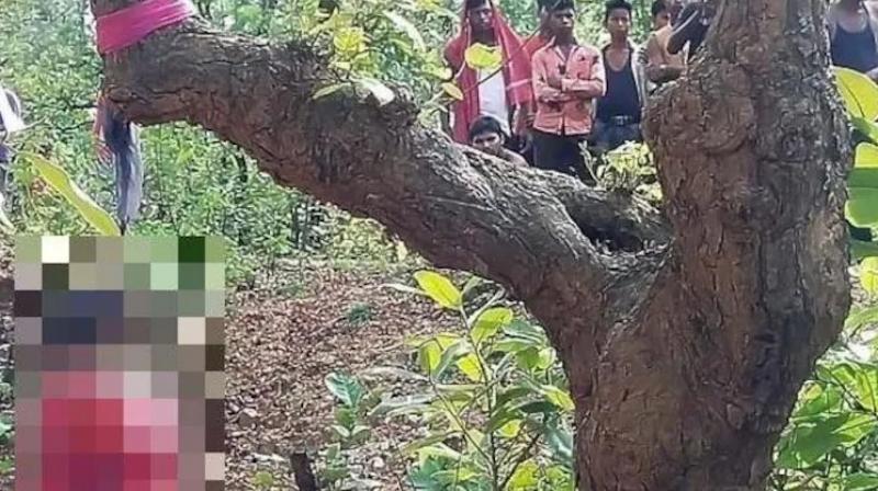 Jharkhand BJP leader's daughter found hanging from tree