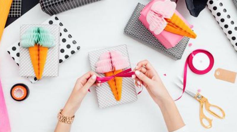ways to decorate gifts ways to decorate gifts