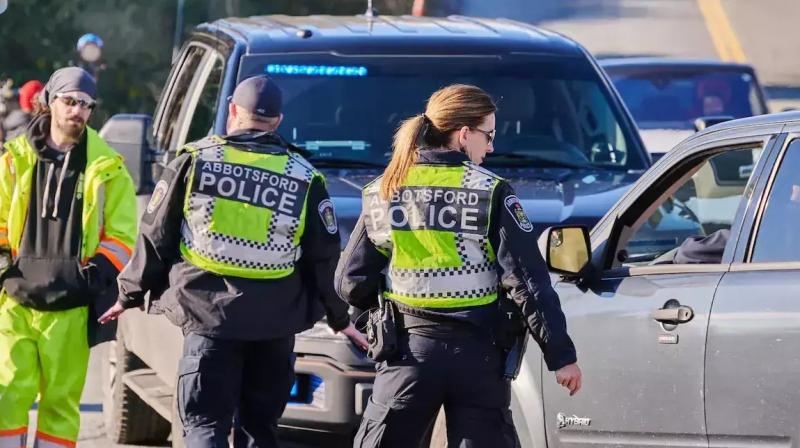 Indian couple, 3-month-old grandchild killed in Canada amid police car chase Indian couple, 3-month-old grandchild killed in Canada amid police car chase