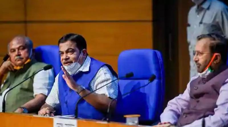 Nitin Gadkari With Others Nitin Gadkari With Others